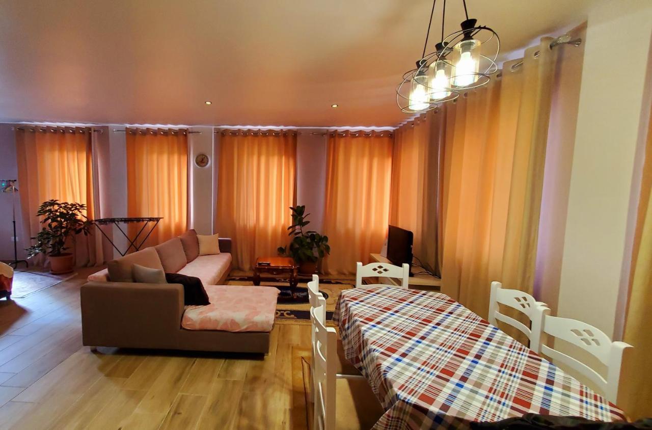 Sirius Apartment Shkodër エクステリア 写真